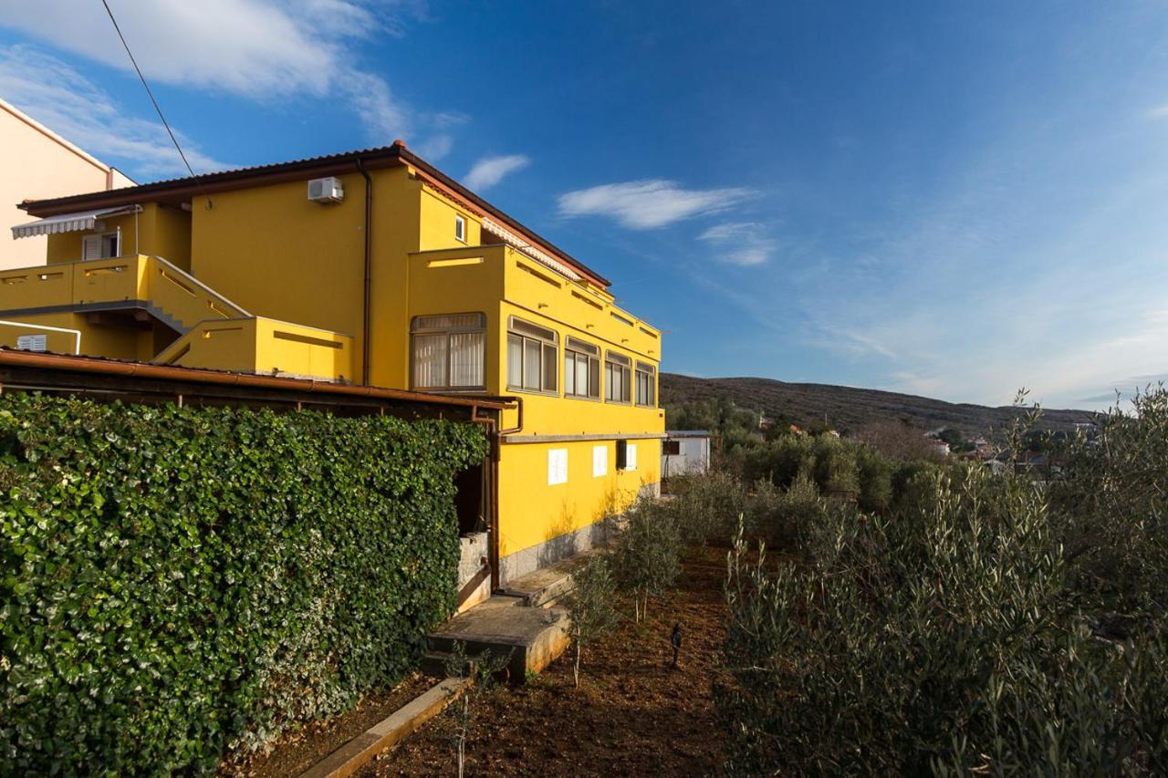 The Manzoni Family 4 Hotel Punat Luaran gambar